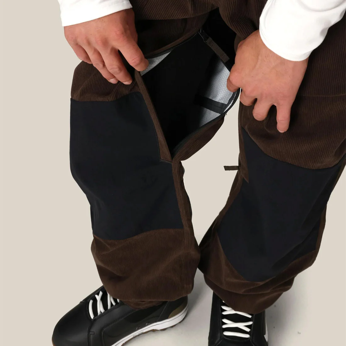 686 Ghost 2.5 Layer Pant 2026 - Coffee Corduroy - Image 5