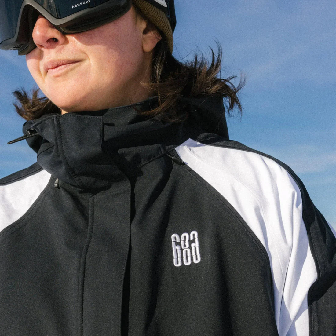 686 Women's Hologram Shell Jacket 2026 - Black Colorblock - Image 3