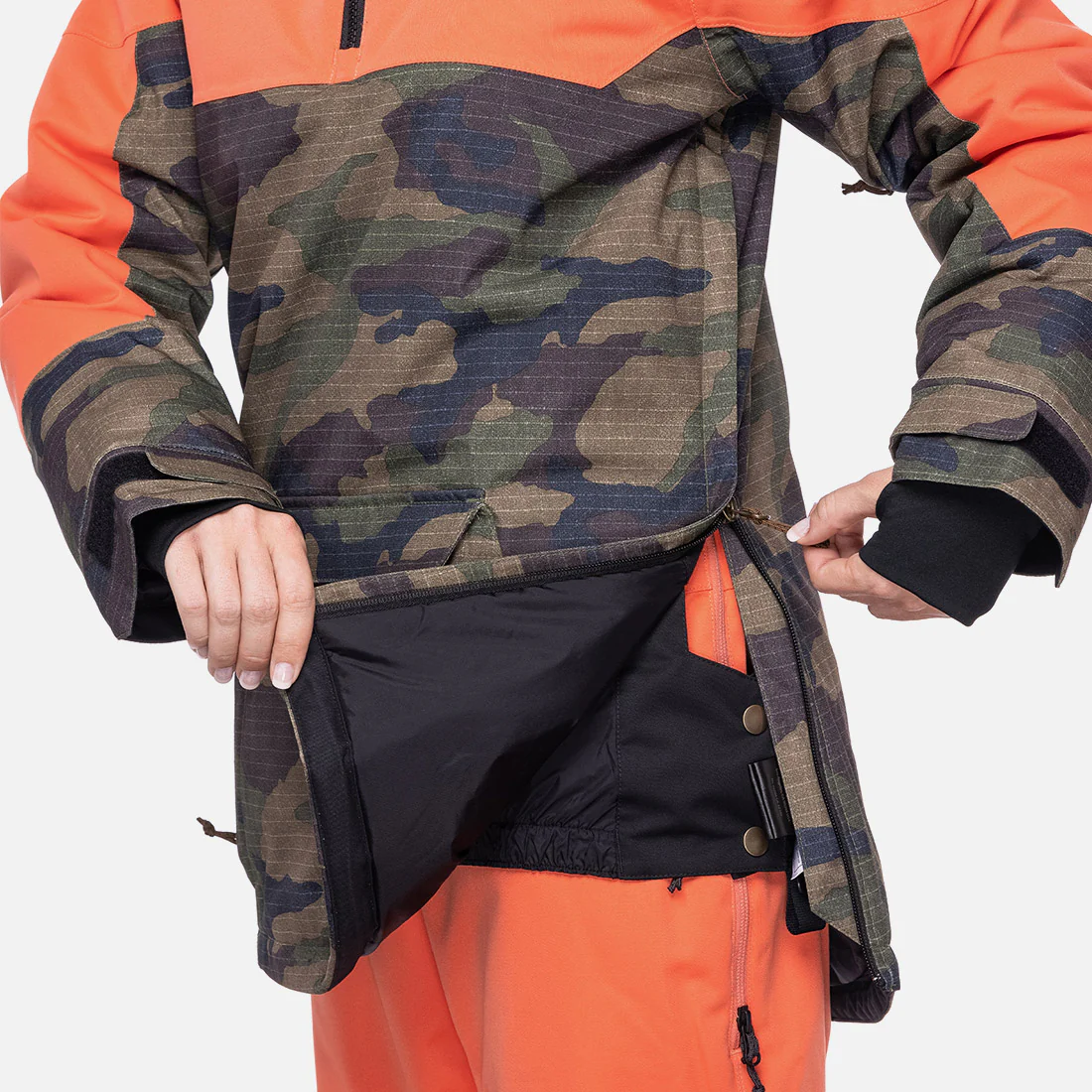 686 Women's Upton Insulated Anorak - Dark Camo Colorblock - Image 4