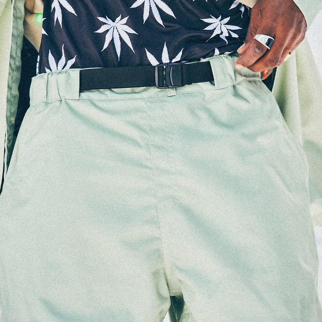 686 X Huf Double H Shell Pant 2026 - Huf Green Colorblock - Image 4