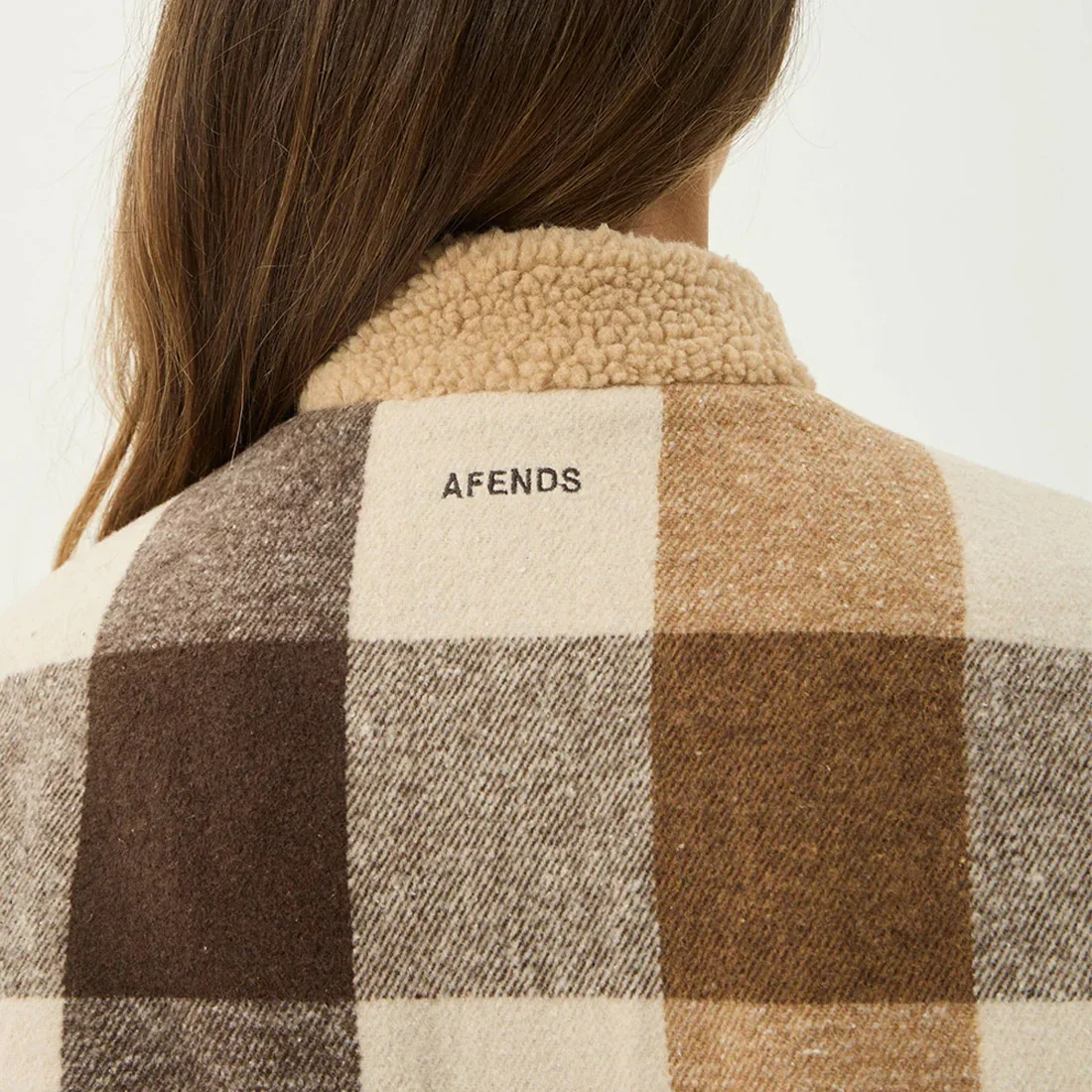 AFENDS Women's Berlin Reversible Polar Fleece Jacket - Almond Check - Image 11