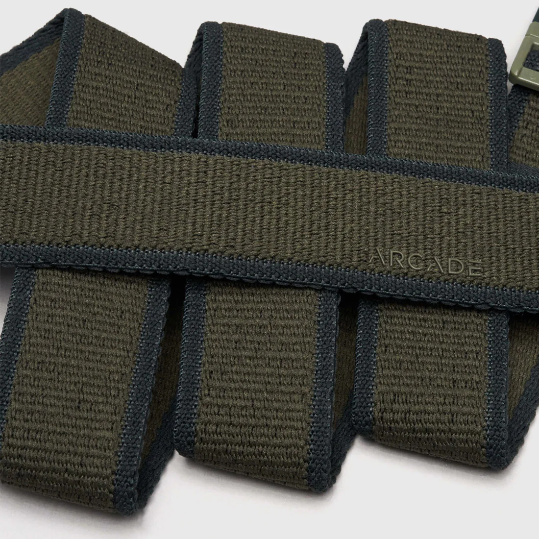 ARCADE Carto Slim Belt - Ivy Green/Jalapeno - Image 2