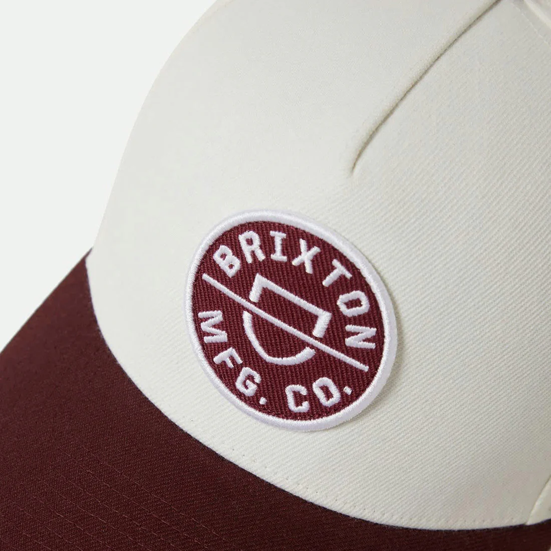 BRIXTON Crest C MP Snapback - Port/Off White - Image 2