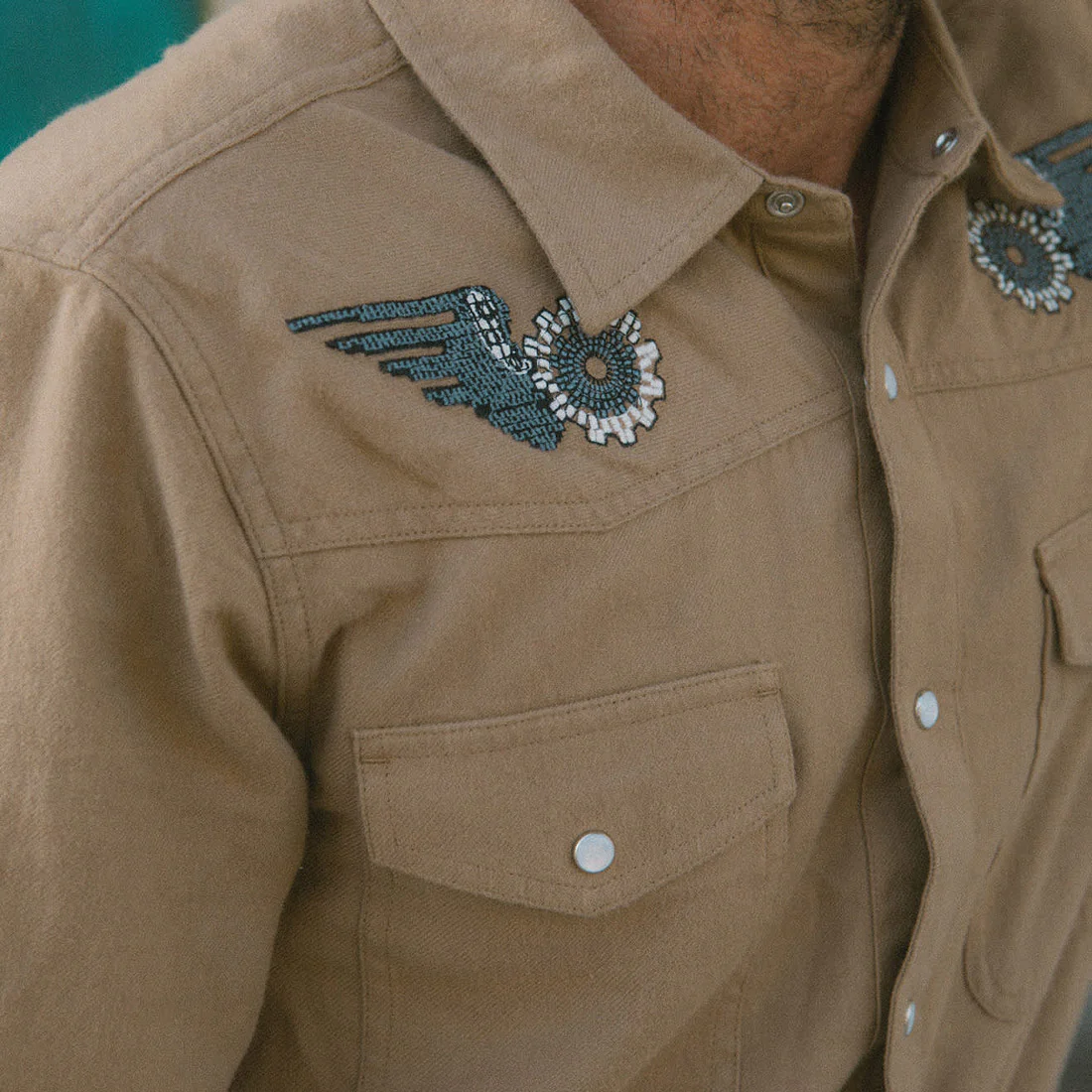 BRIXTON Waylon Lightweight Overshirt - Light Khaki - Image 4