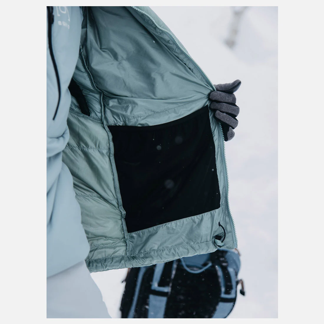 BURTON [ak] Baker Expedition Down Insulator 2025 - Petrol Green - Image 8