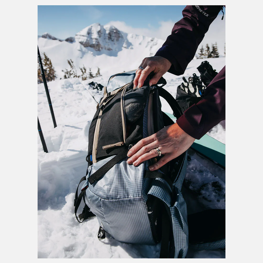 BURTON [ak] Dispatcher 25L Backpack - Dusty Blue - Image 2