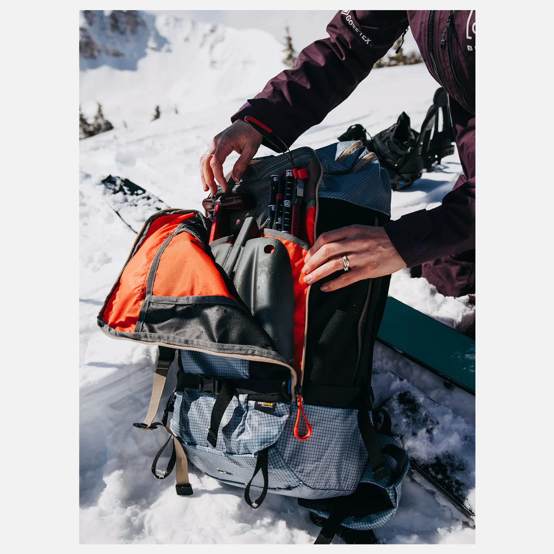 BURTON [ak] Dispatcher 25L Backpack - Dusty Blue - Image 3