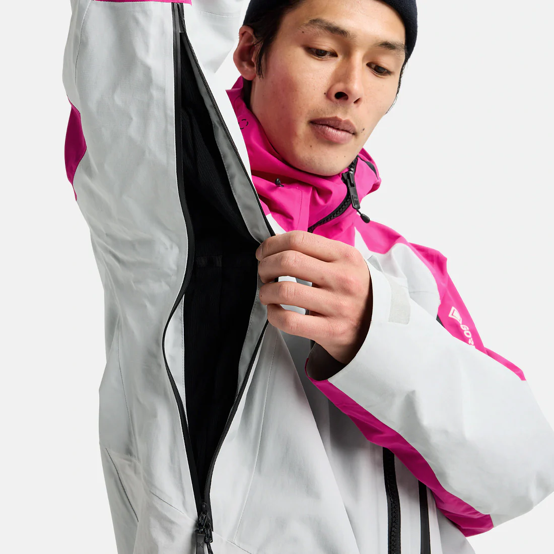 BURTON [ak] Gore-Tex 2L Cyclic Jacket 2026 - Very Berry/Gray Cloud - Image 5