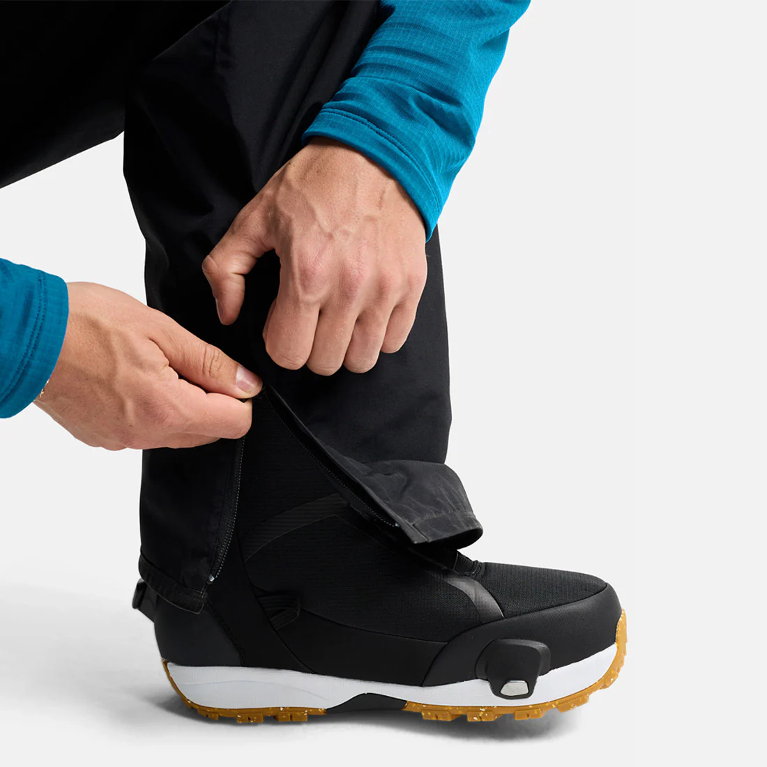 BURTON [ak] Gore-Tex 2L Cyclic Pant 2026 - True Black - Image 6