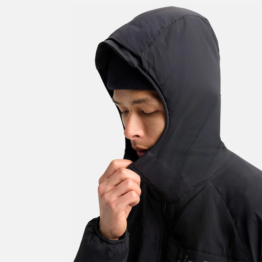 BURTON [ak] Helium Hooded Insulator 2026 - True Black - Image 4