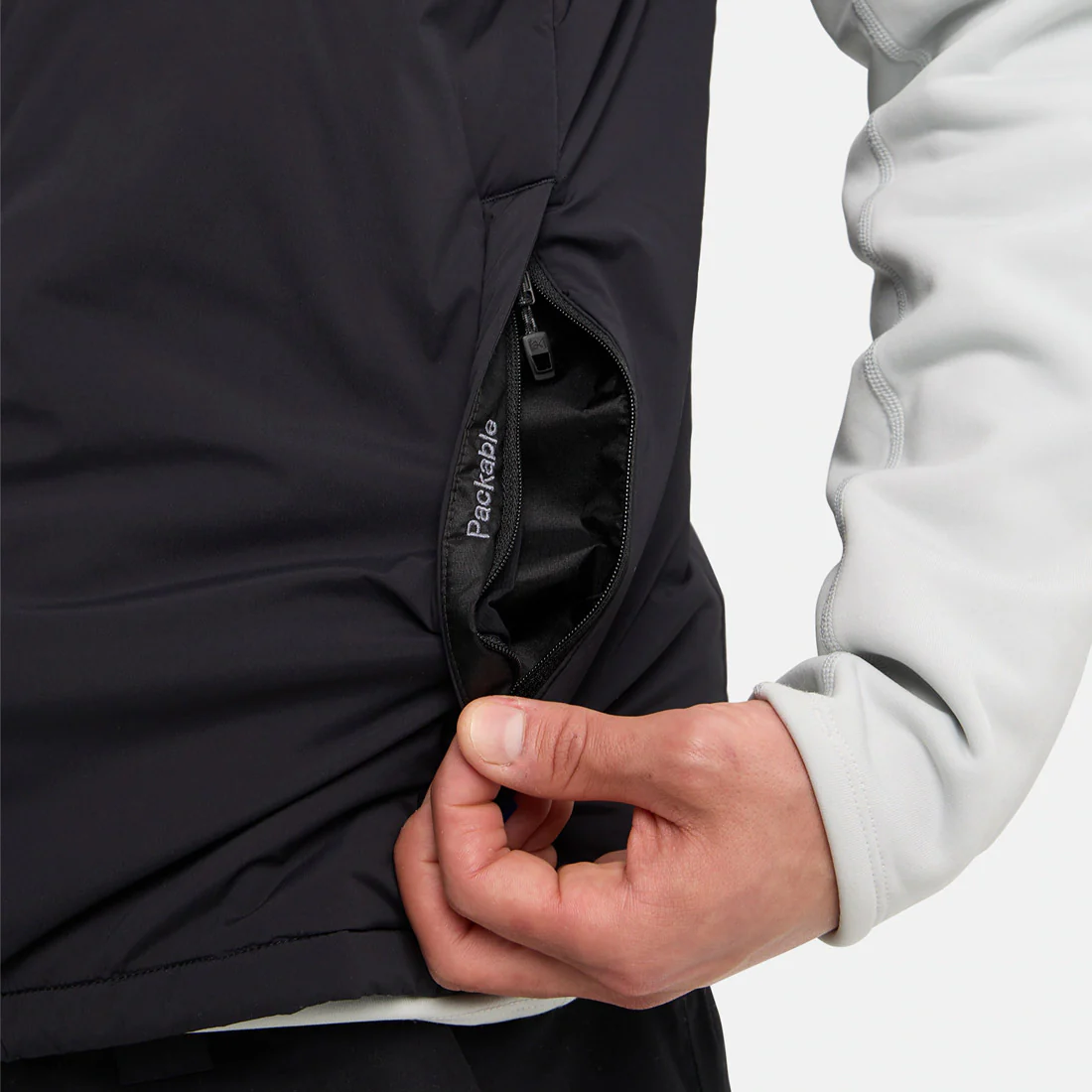 BURTON [ak] Helium Insulated Vest 2026 - True Black - Image 4