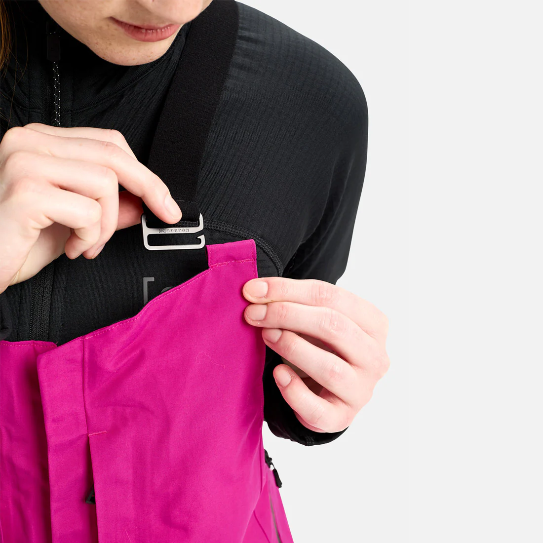 BURTON [ak] Women's Gore-Tex 2L Kimmy Bib Pant 2026 - Very Berry - Image 3