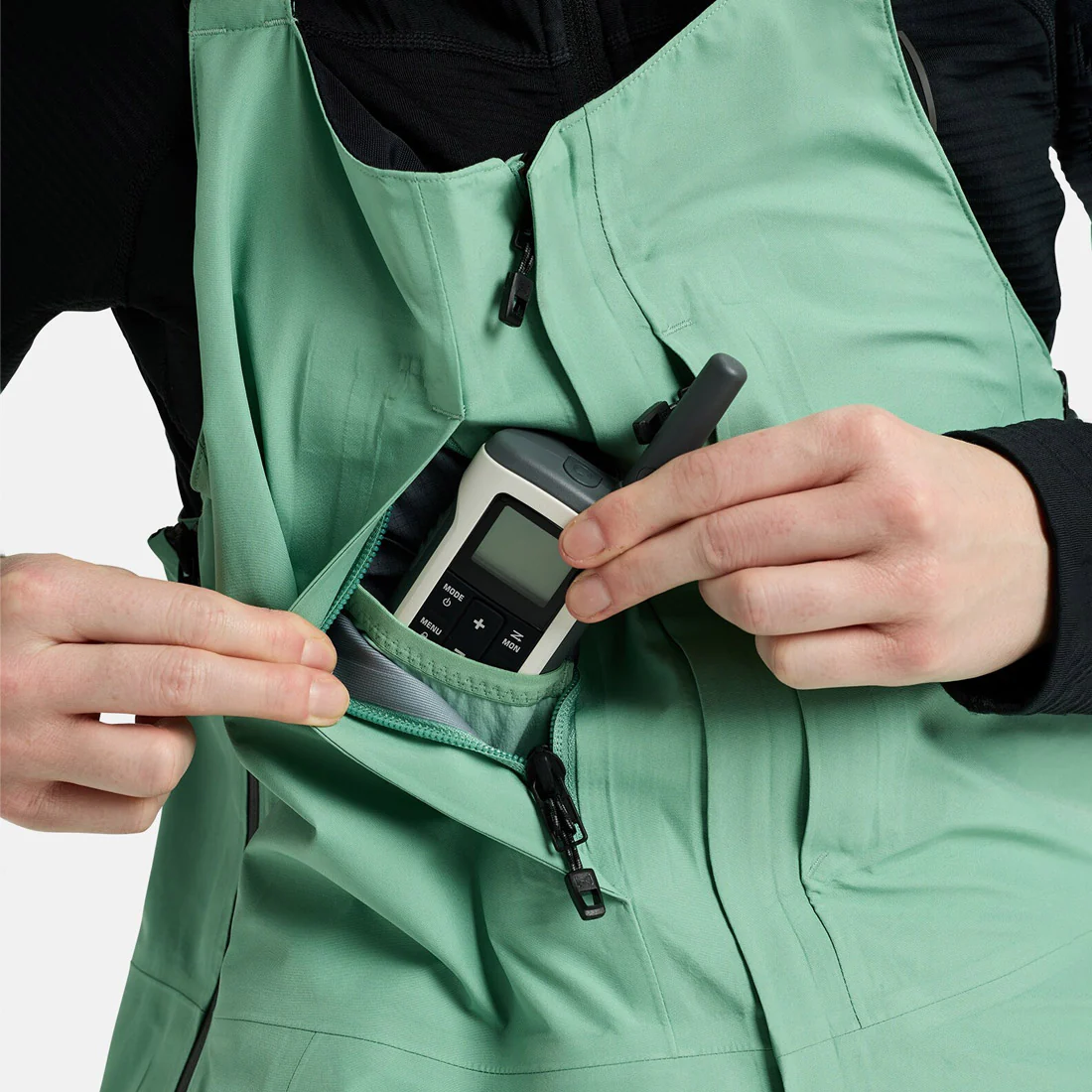 BURTON [ak] Women's Gore-Tex 3L Kimmy Bib Pant 2026 - Soft Sage - Image 5