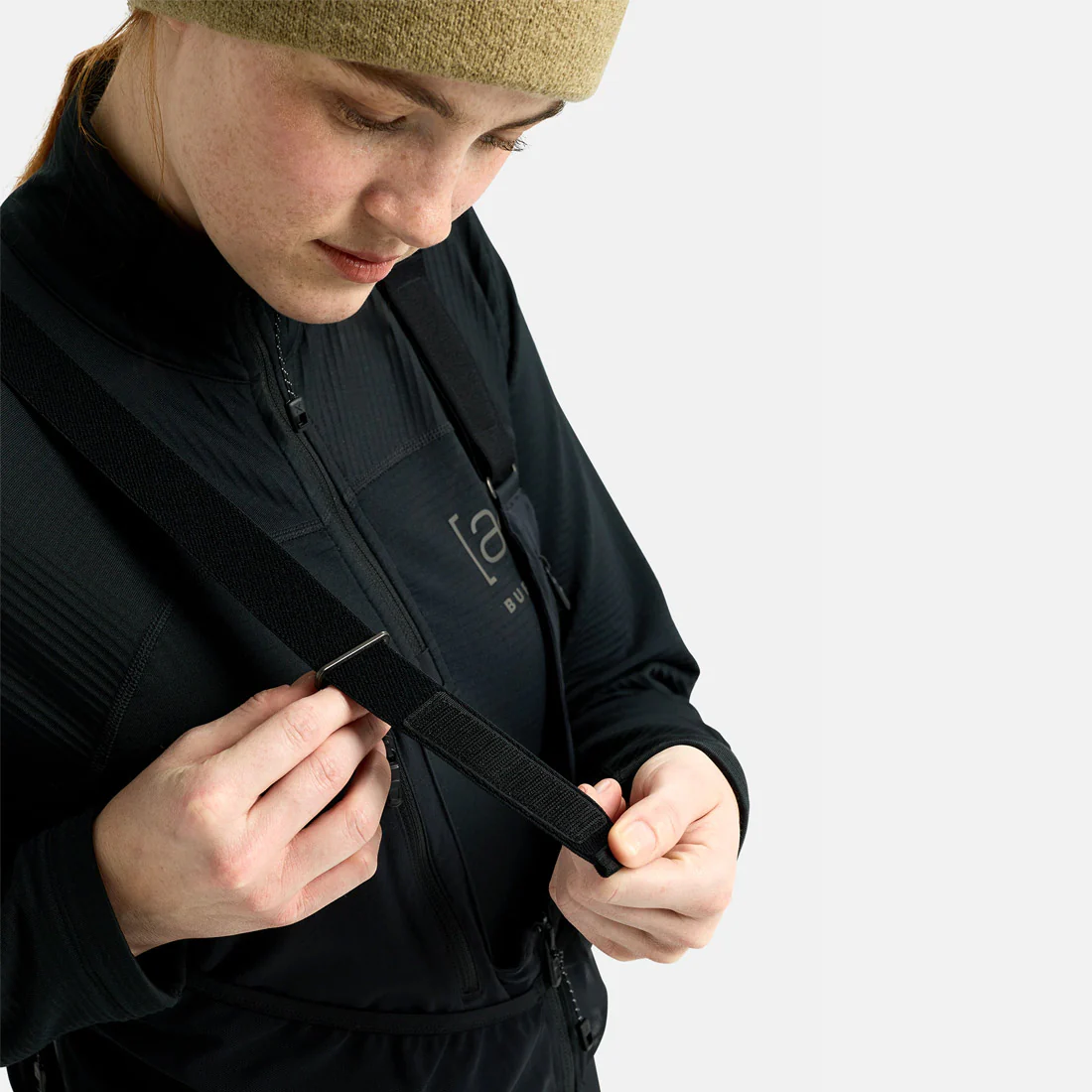 BURTON [ak] Women's Gore-Tex Pro 3L Acamar Bib Pant 2026 - True Black - Image 4