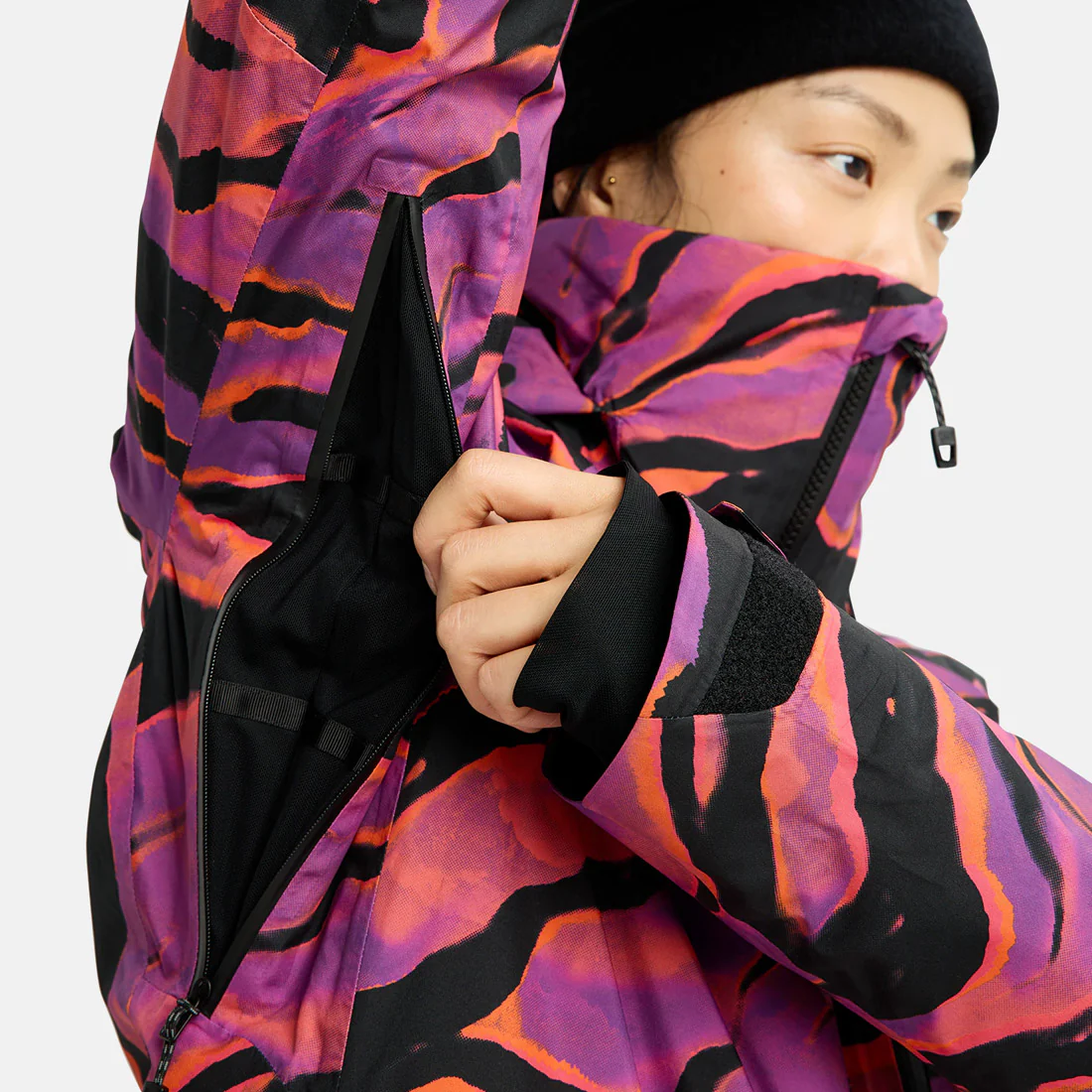 BURTON [ak] Women's Gore-Tex 2L Embark Jacket 2026 - Slash Multi - Image 5
