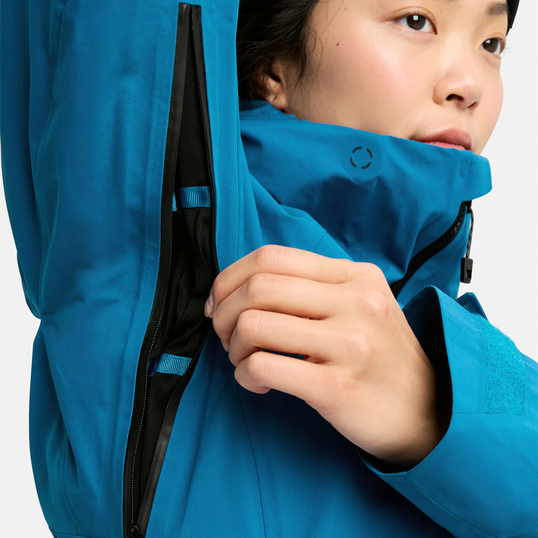 BURTON [ak] Women's Gore-Tex 2L Upshift Jacket 2026 - Blue Teal - Image 5