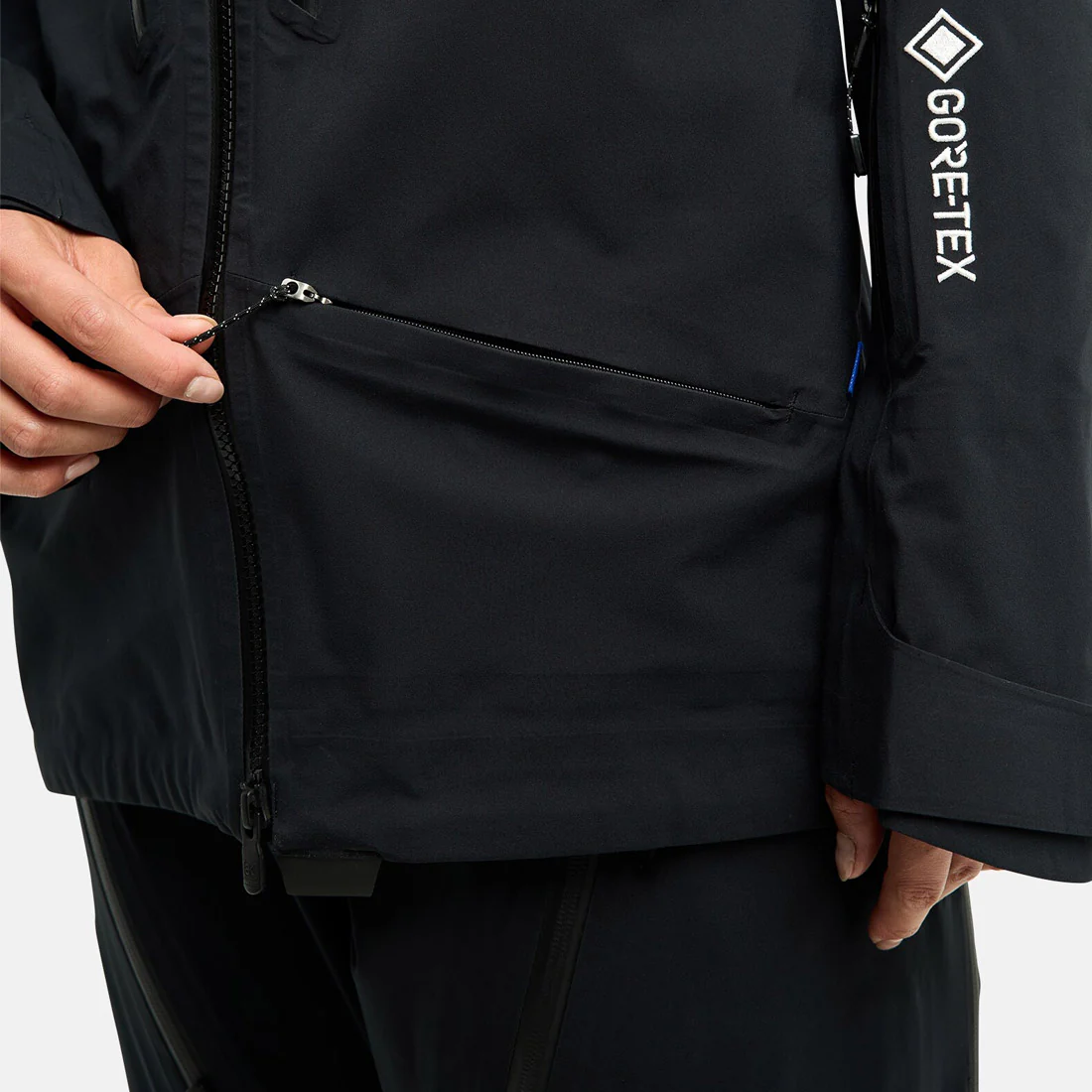 BURTON [ak] Women's Gore-Tex C-Knit 3L Tuvak Jacket 2026 - True Black - Image 6