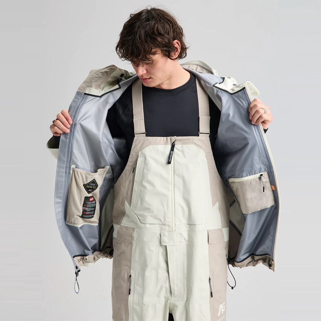 BURTON Analog AG Gore-Tex 3L Hardpack Jacket 2026 - Bone White/Stone Grey - Image 10