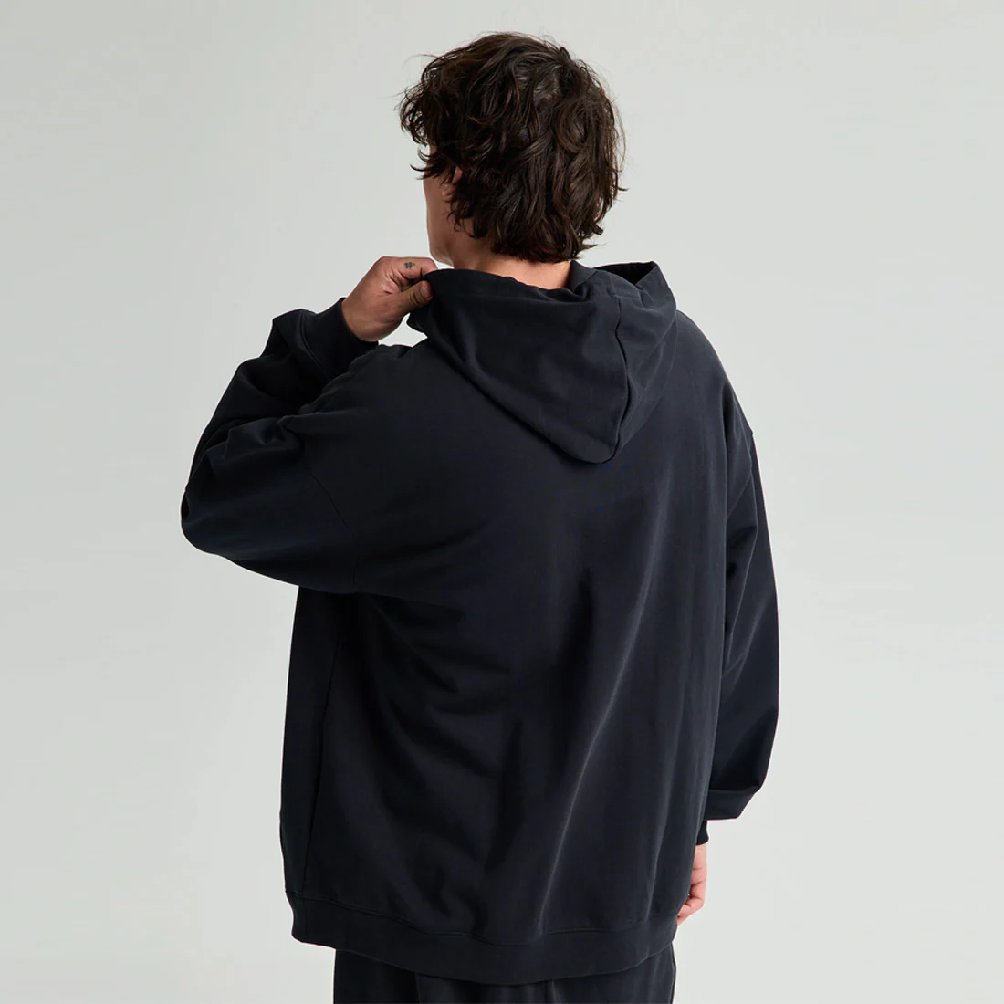 BURTON Analog AG Outfall Pullover Hood 2026 - True Black - Image 2