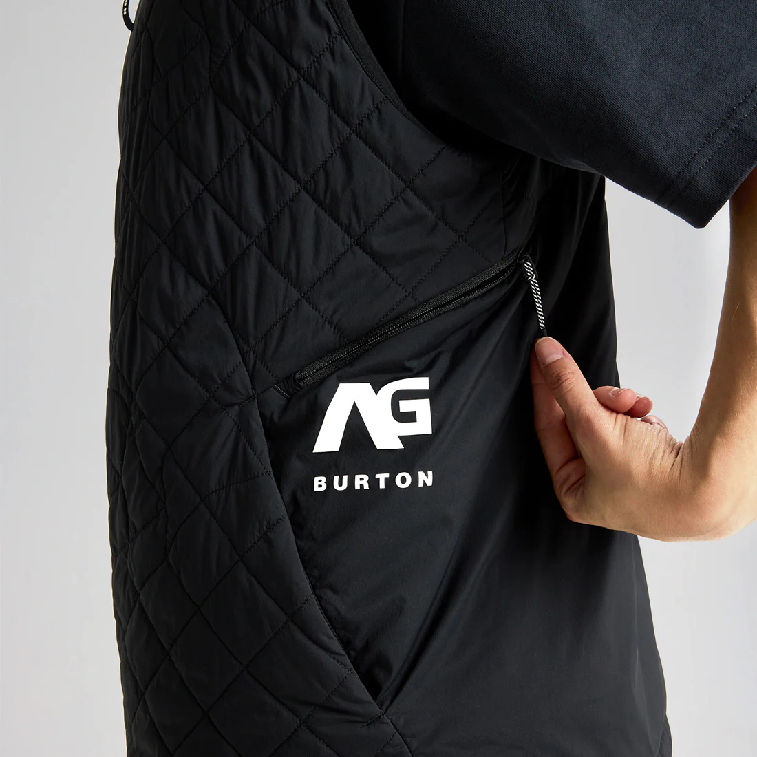 BURTON Analog AG Pinball Insulated Vest 2026 - True Black - Image 6