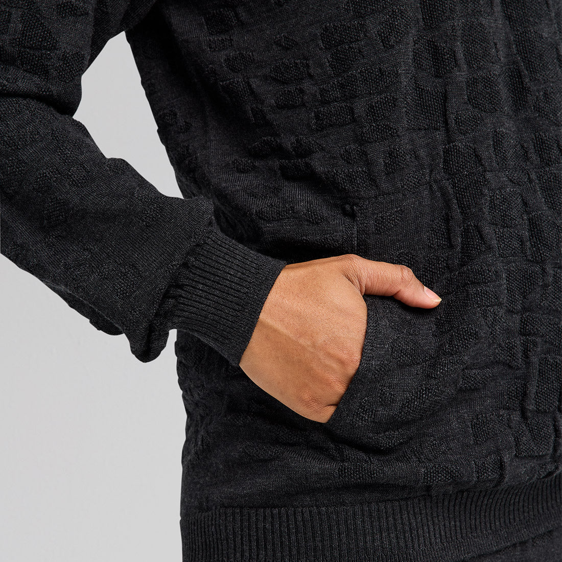 BURTON MINE77 3D Knit Merino Crew - Charcoal - Image 7