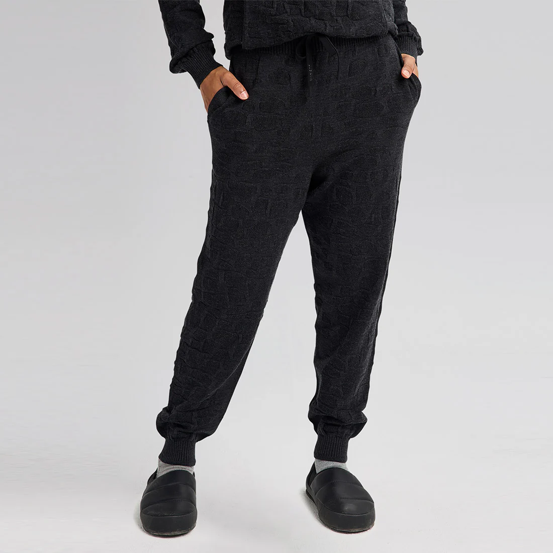 BURTON MINE77 3D Knit Merino Pant - Charcoal - Image 4