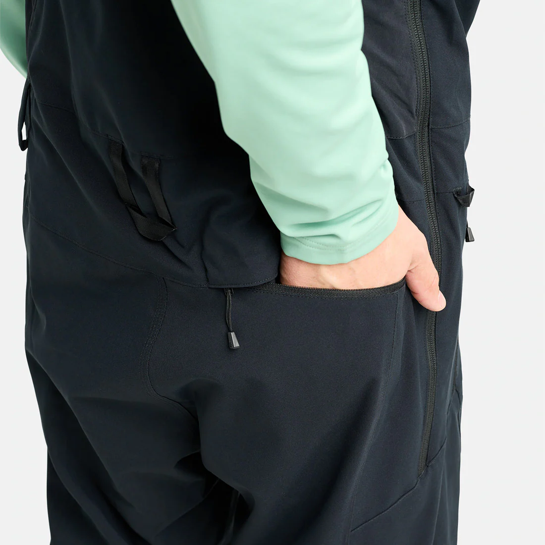BURTON Reserve Bib Pant 2026 - True Black - Image 5