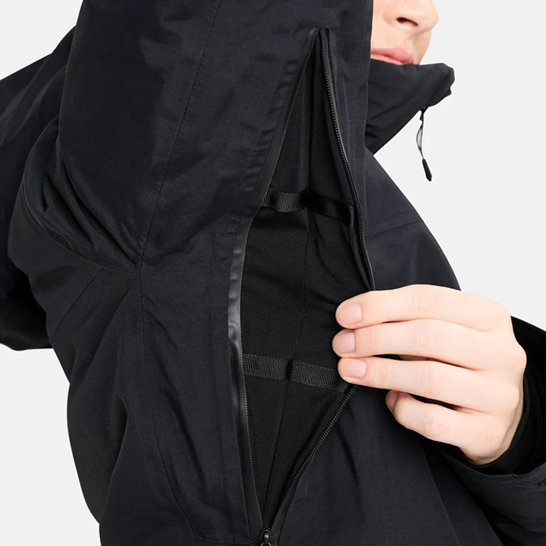 BURTON Women's [ak] Gore-Tex 2L Embark Jacket 2026 - True Black - Image 4