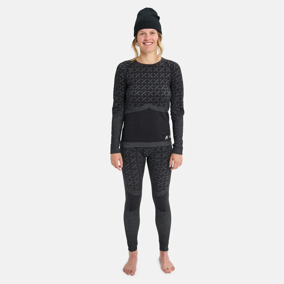 BURTON Women's [ak] Slokar Merino Base Layer Crew 2026 - True Black/Gray Cloud - Image 3