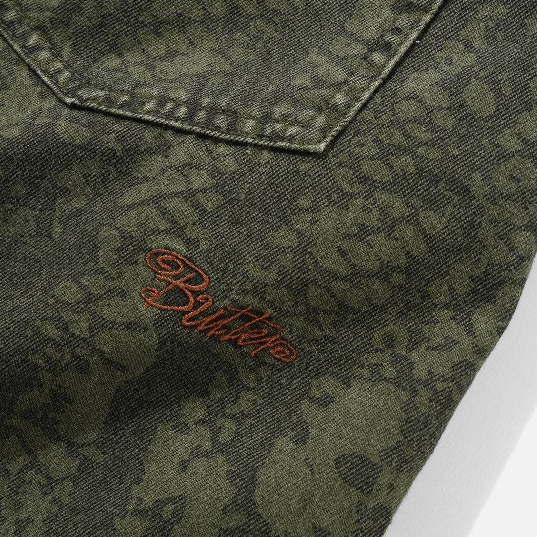 BUTTER GOODS Garage Denim Jeans - Lowland Camo - Image 4