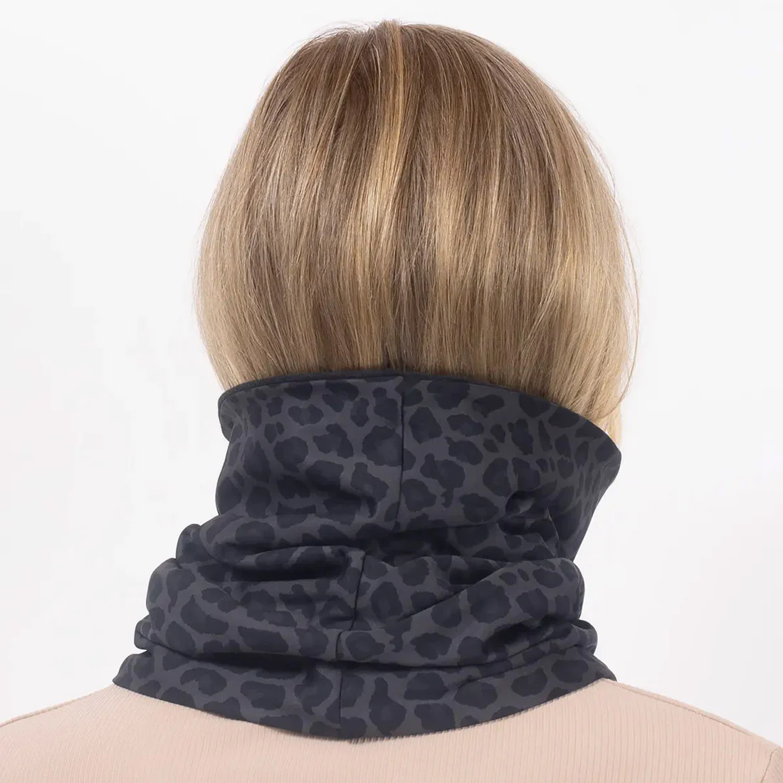 EIVY Colder Neckwarmer - Black Leopard - Image 4