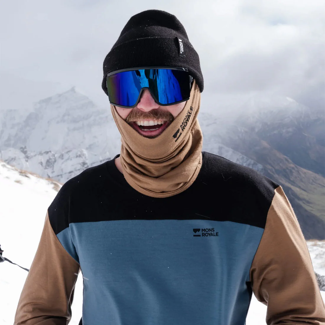 MONS ROYALE Double Up Merino Neckwarmer - Toffee - Image 6