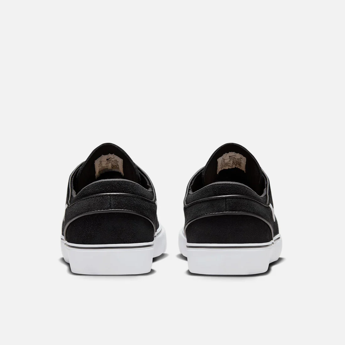 NIKE SB Zoom Janoski OG+ - Black/White - Image 4