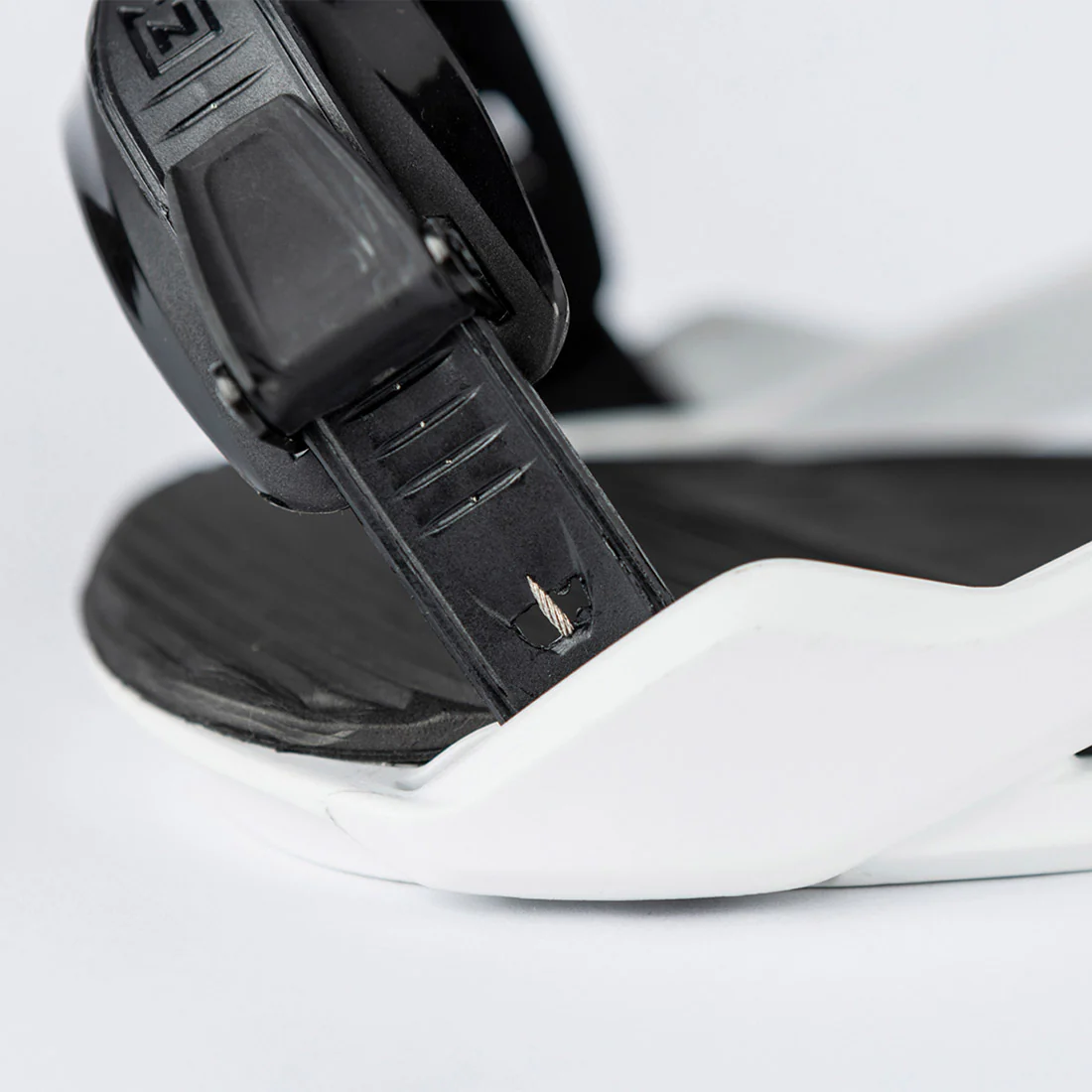 NITRO Talent Bindings 2026 - White - Image 4