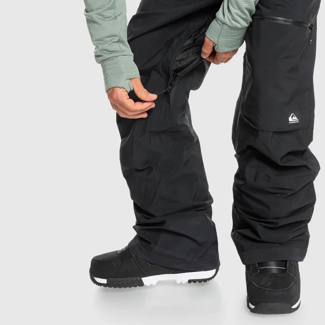 QUIKSILVER Altostratus Stretch Gore-Tex Bib Pant 2025 - True Black - Image 5