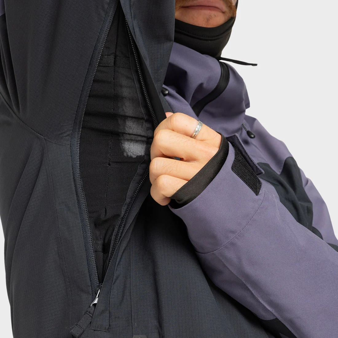QUIKSILVER Ultralight Stretch 20K Jacket 2026 - Graystone - Image 10