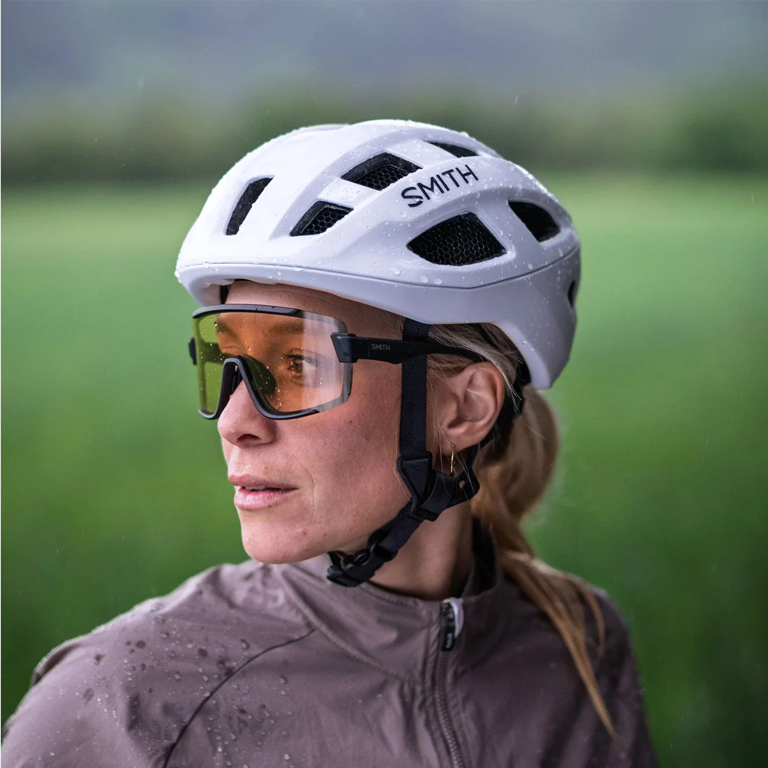 SMITH Wildcat Sunglasses - Matte Black/ChromaPop Photochromic Brown - Image 4