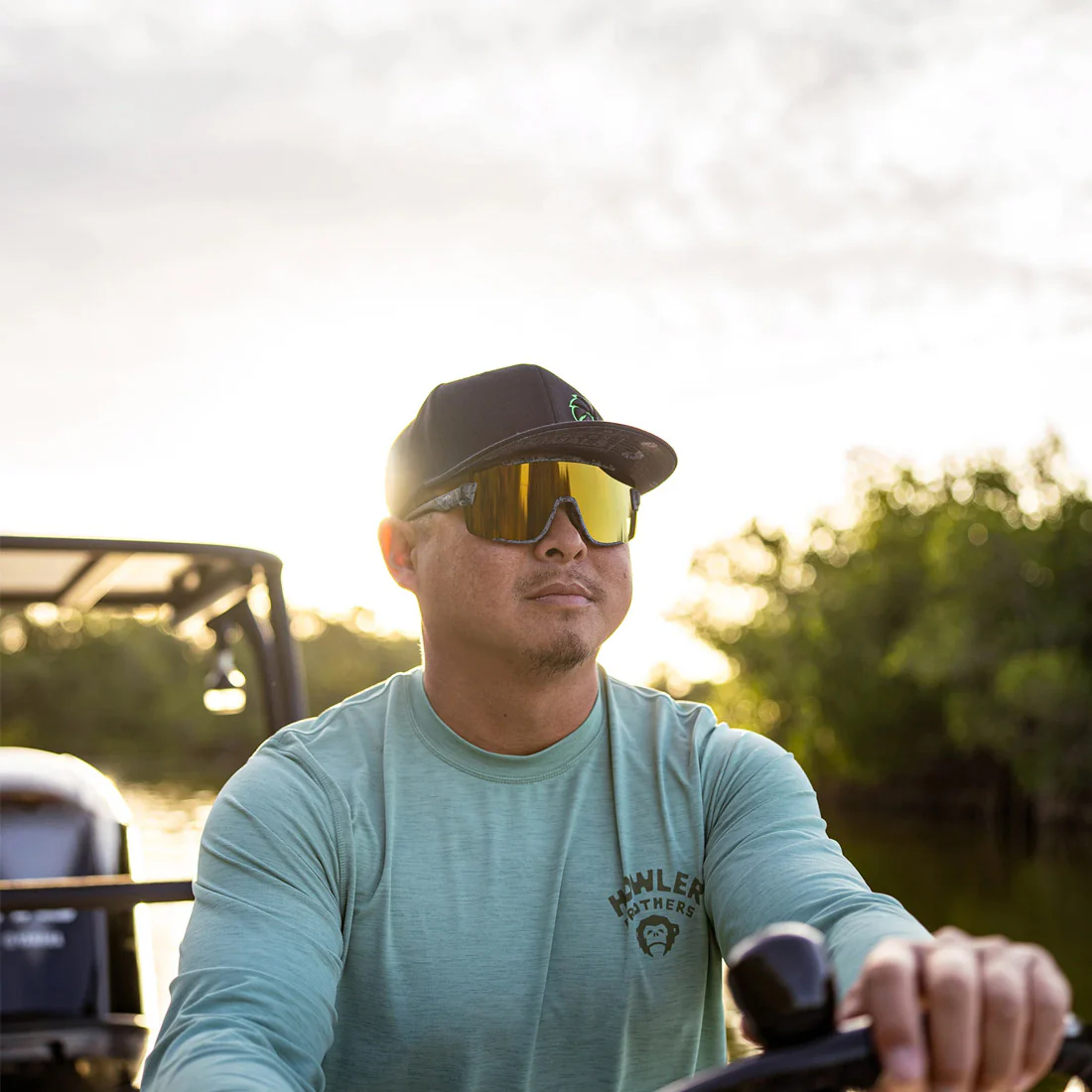 SMITH Wildcat Sunglasses - Matte Gray Marble/ChromaPop Polarized Brown Mirror - Image 6