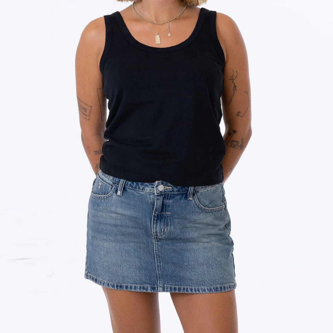 THRILLS Sophie Mid Rise Mini Skirt - Deep Vintage Blue - Image 2