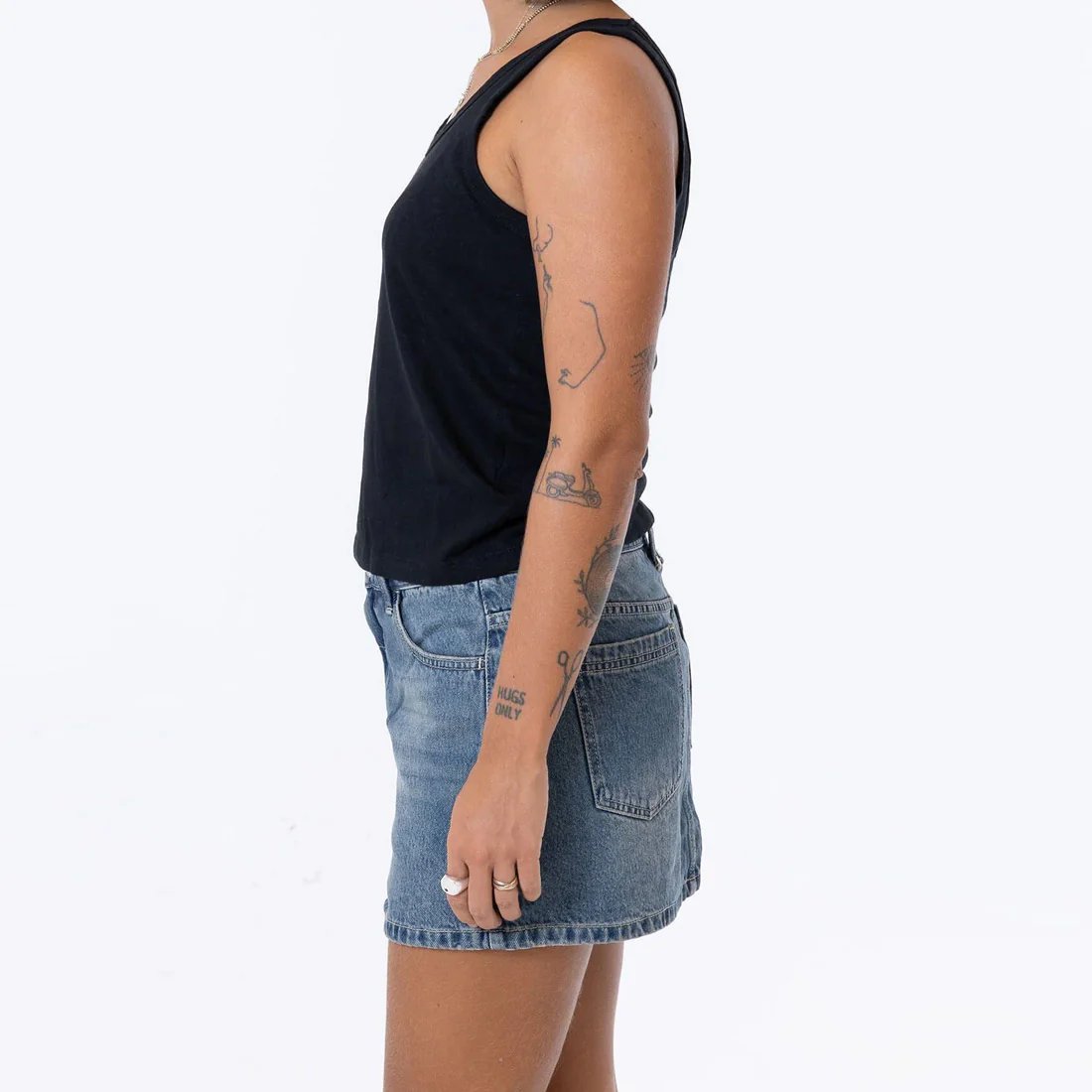 THRILLS Sophie Mid Rise Mini Skirt - Deep Vintage Blue - Image 4