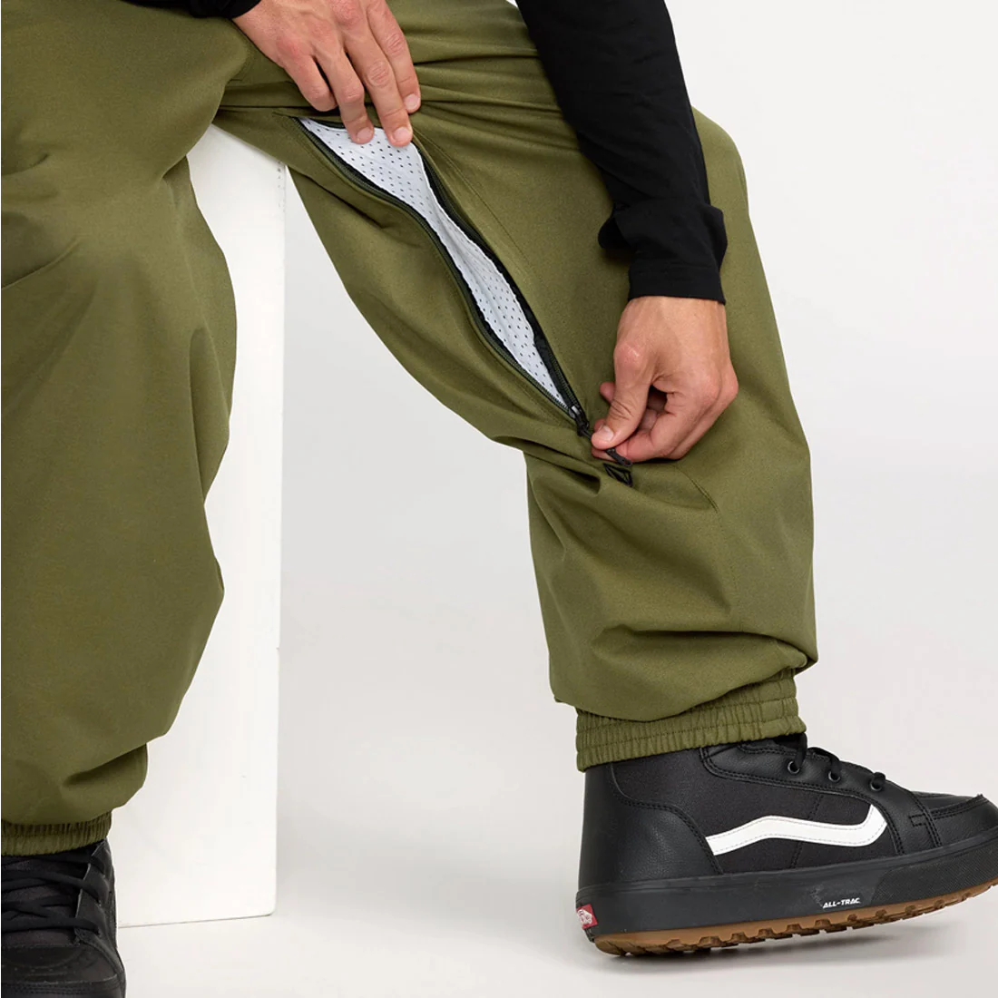 VOLCOM Arthur 20K Pant 2026 - Dark Olive - Image 8