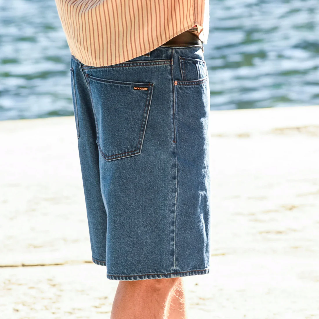 VOLCOM Billow Denim Short - Oliver Mid Blue - Image 3