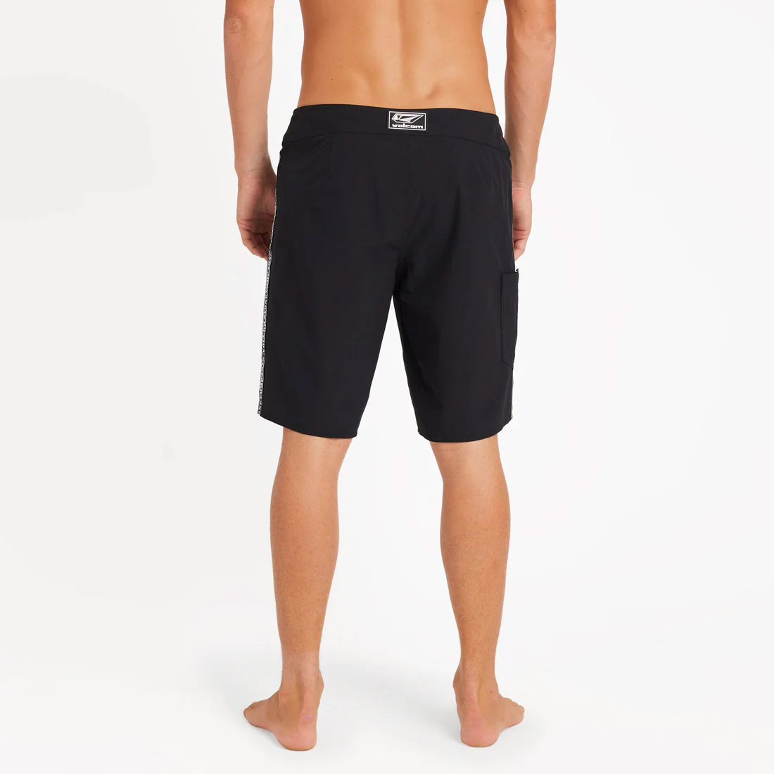 VOLCOM Command Liberator 20" Boardshort - Black - Image 2