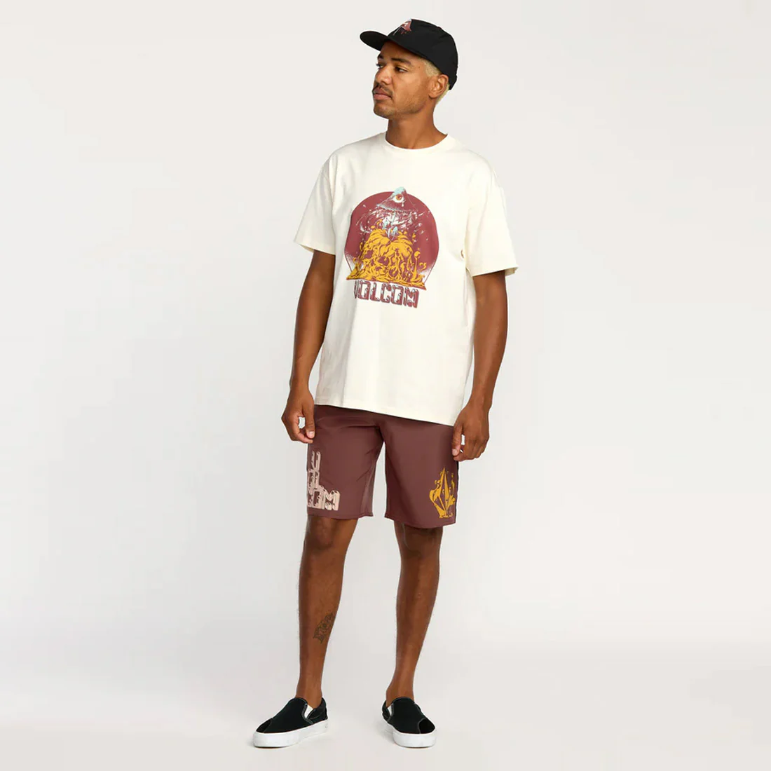 VOLCOM Featured Artist Callum Rooney Mod 20" Boardshorts - Pepper Red - Image 4