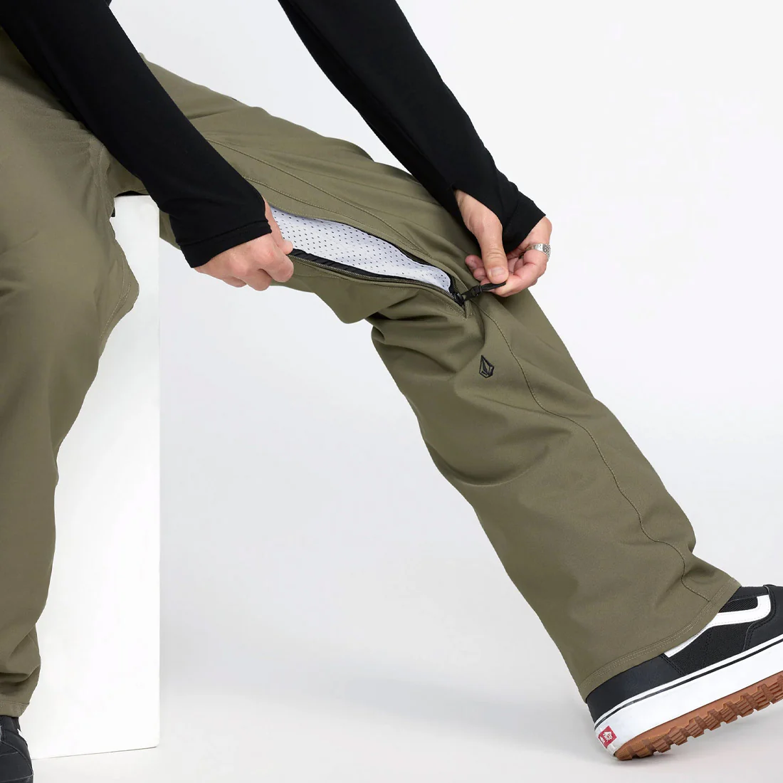 VOLCOM Freakin Snow Chino Pant 2026 - Military - Image 7