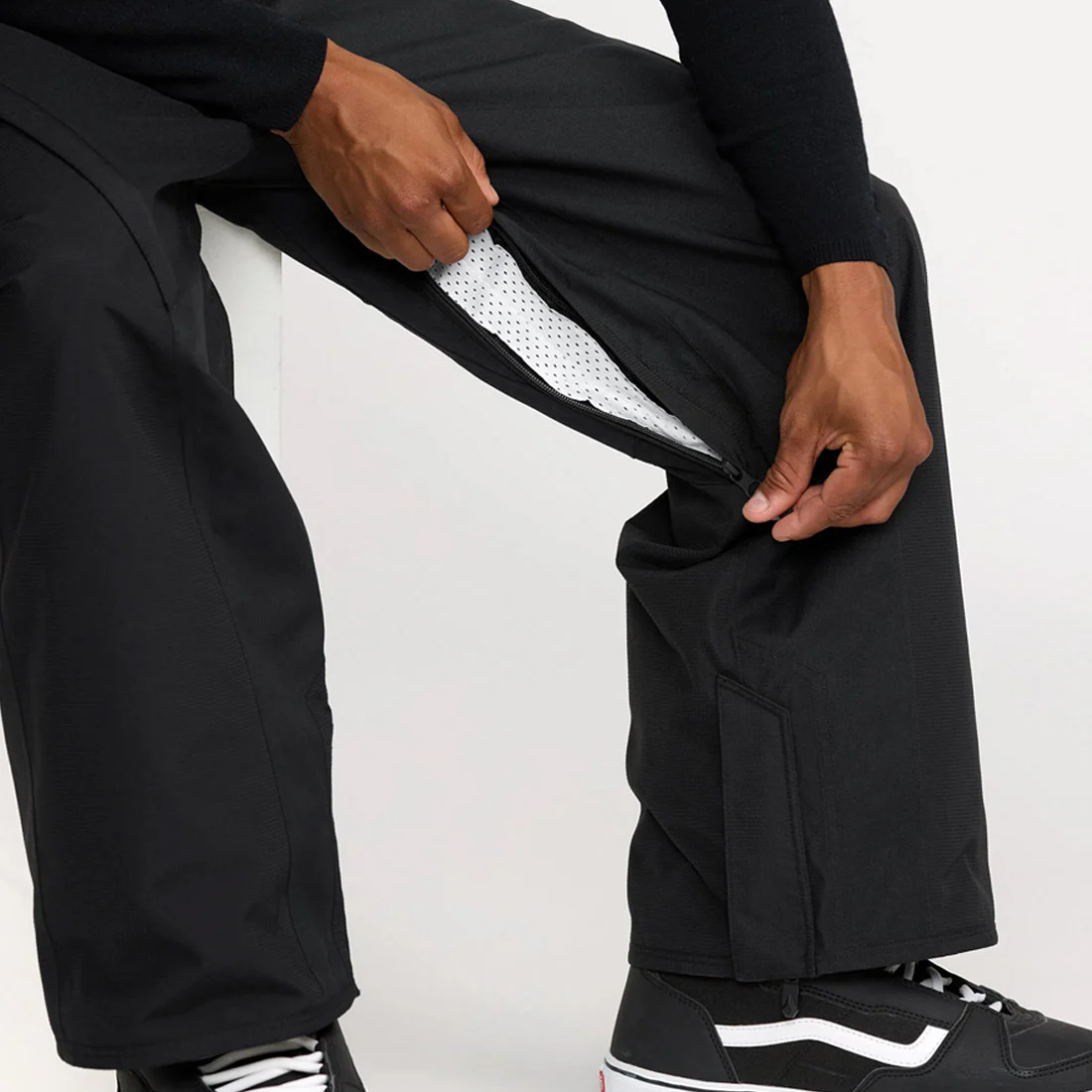VOLCOM Kleveland Pant 2026 - Black - Image 8