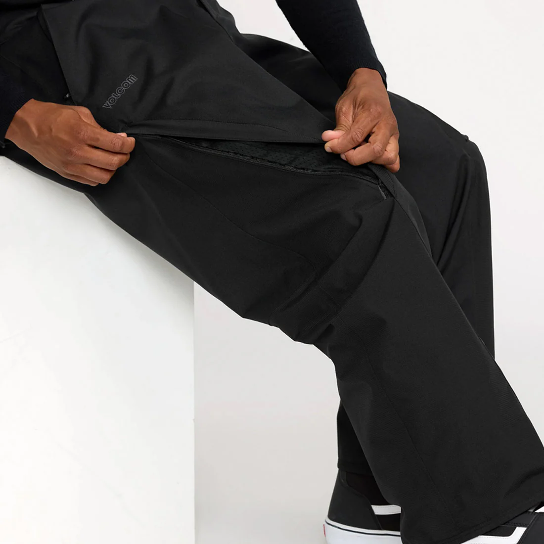 VOLCOM Kleveland Pant 2026 - Black - Image 9