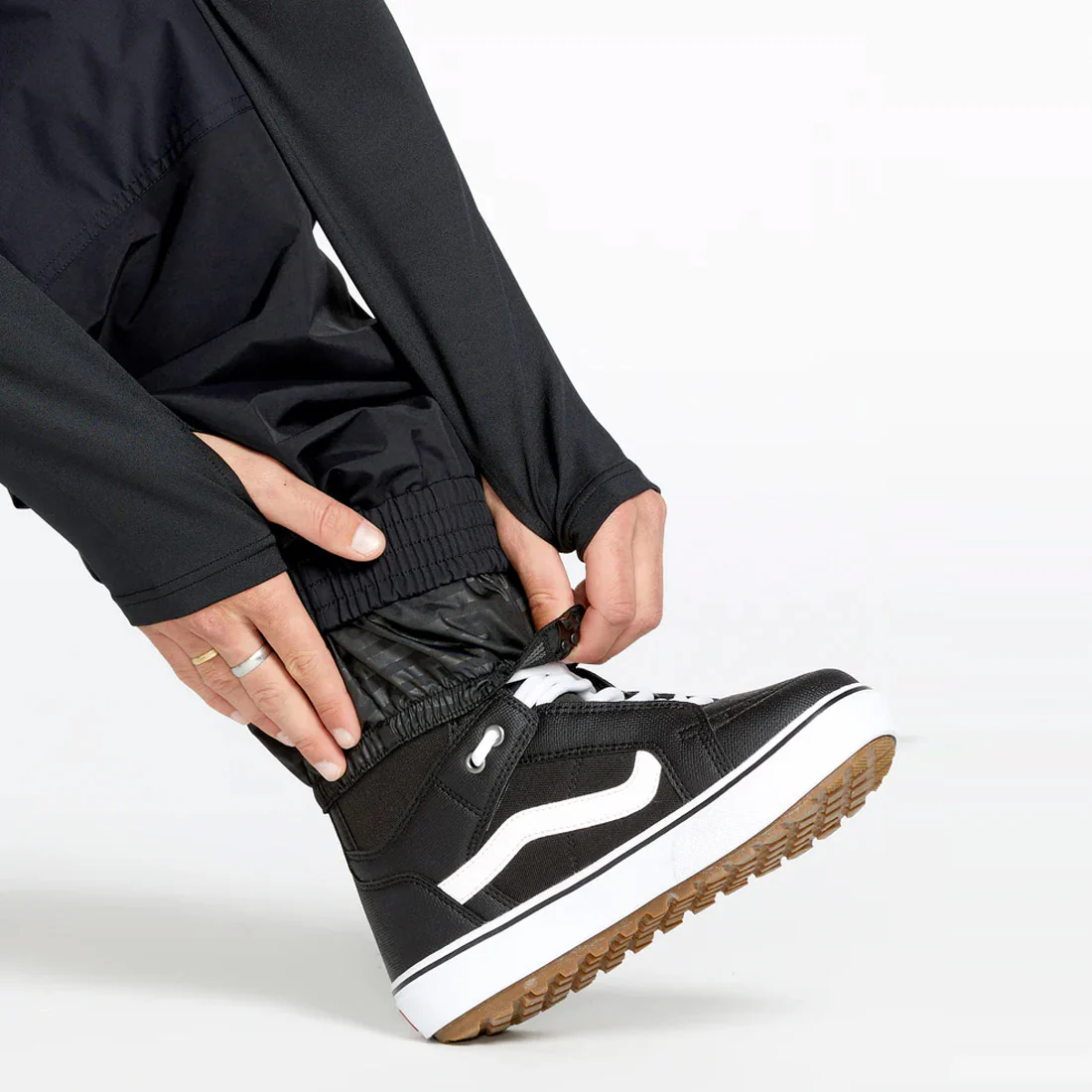 VOLCOM Longo Gore-Tex Pant 2025 - Black - Image 9