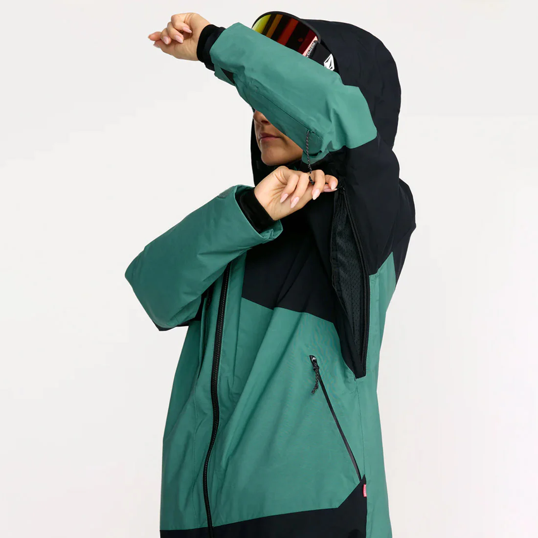VOLCOM Women's AT Stretch Gore-Tex Jacket 2026 - Spruce Green - Image 6