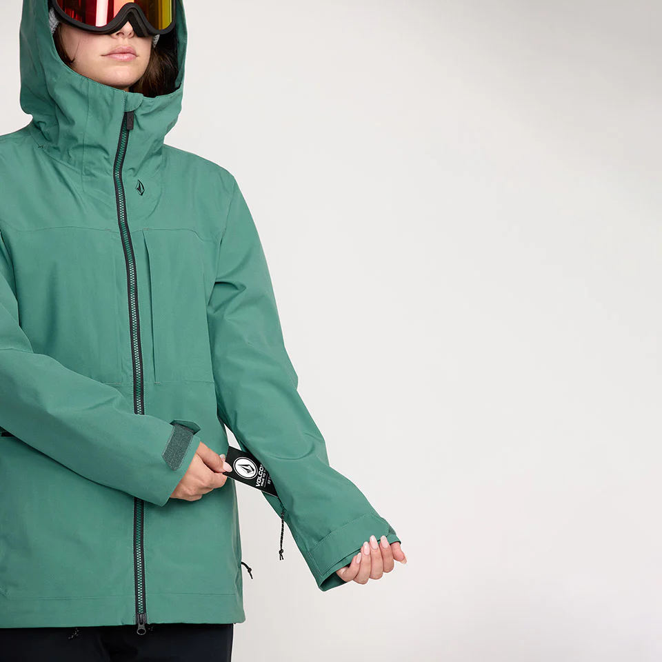 VOLCOM Women's Cloudbreaker Stretch 30K Jacket 2026 - Spruce Green - Image 6